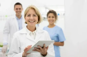 Equipos esenciales para una clínica dental
